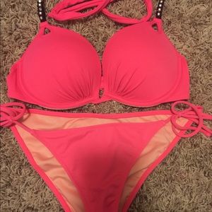 VS bombshell push up bikini